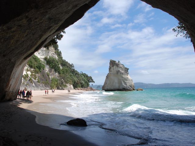 Popular Cathedral Cove park and ride shuttle returns