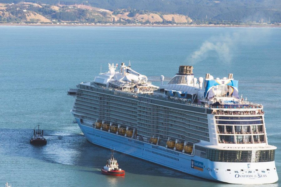Cruise ships praised for protecting NZ  waters