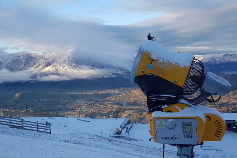 Southern ski fields fire up their guns