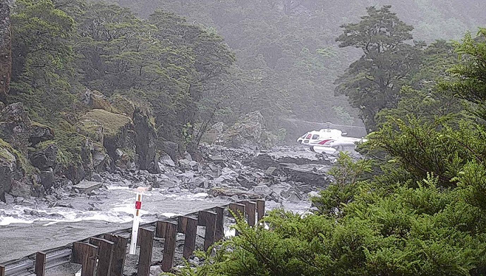 Milford Sound access to open for private vehicles